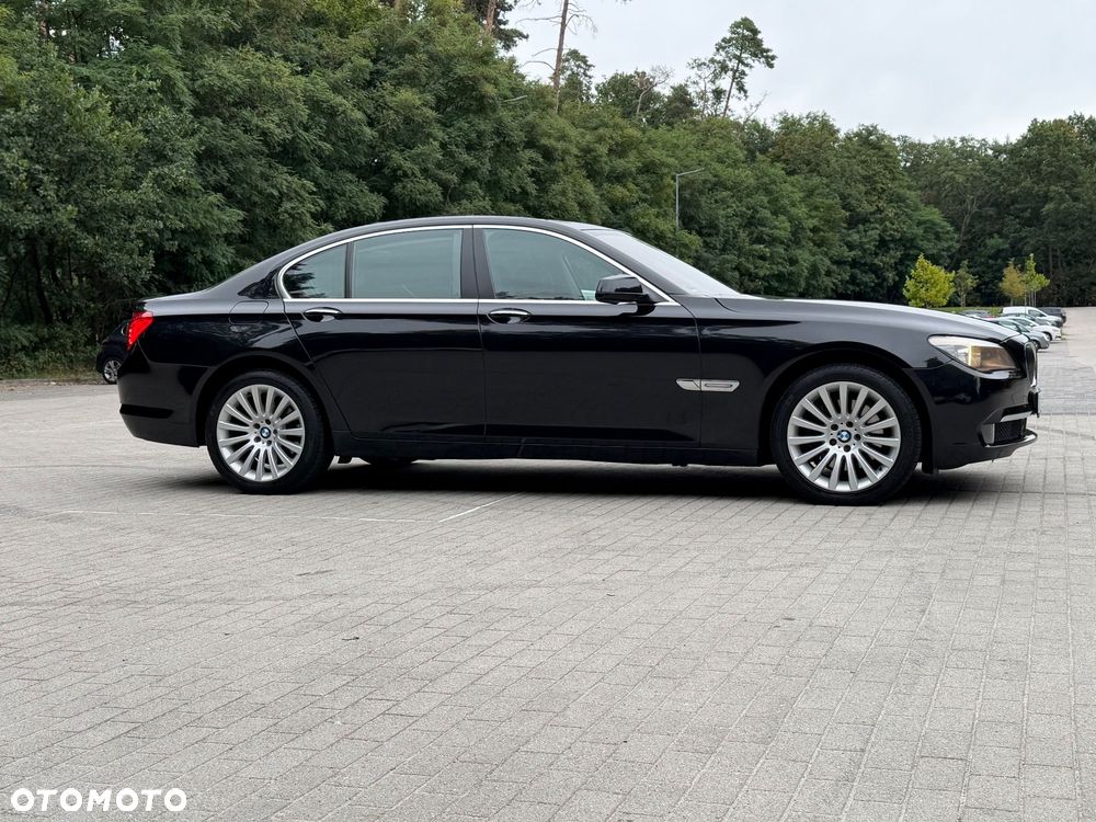 BMW Seria 7 730d - 8