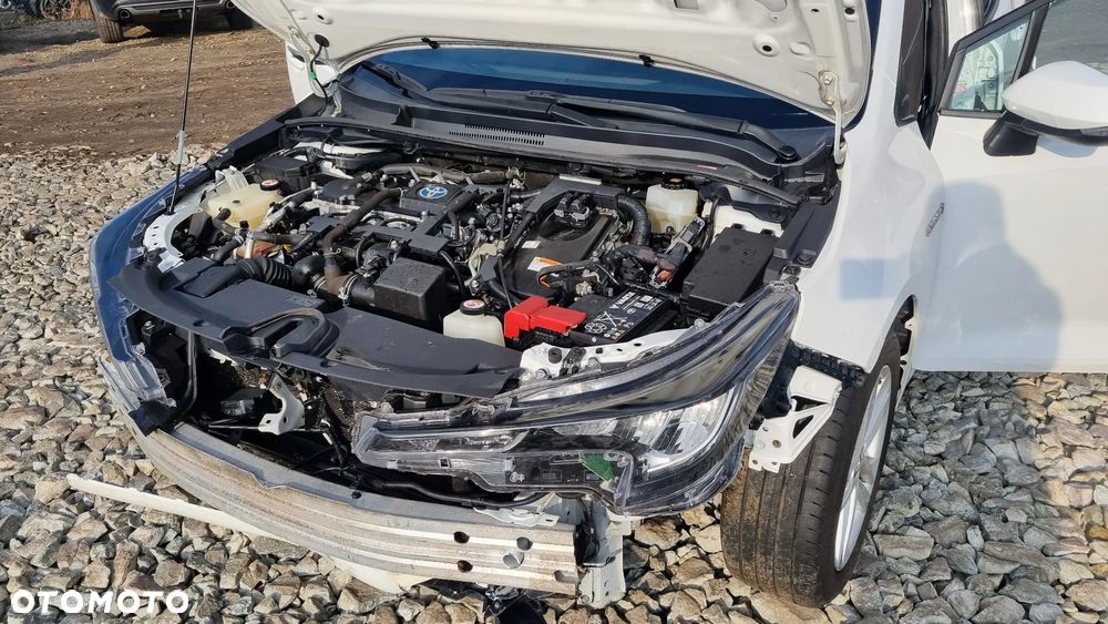 Toyota Corolla 1.8 Comfort - 35