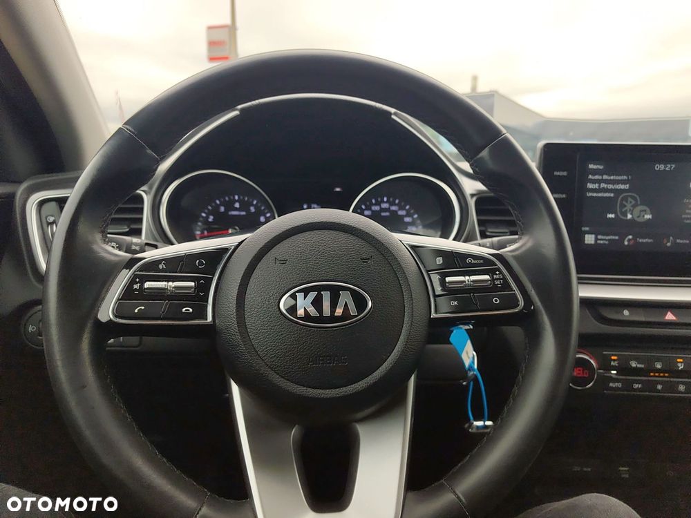 Kia Ceed - 22
