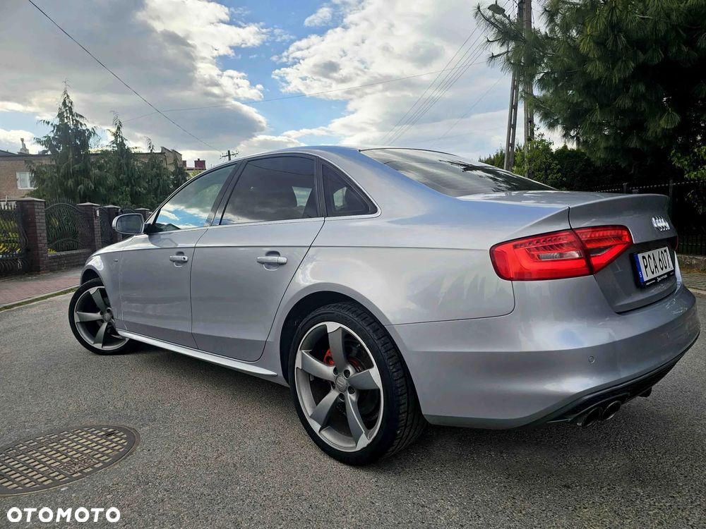 Audi A4 Limousine 2.0 TFSI S line Sportpaket (plus) - 5