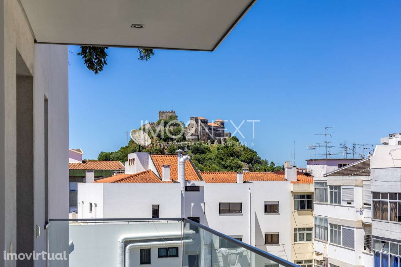 APARTAMENTO T2 DUPLEX ||  EDIFÍCIO PLAZA || LEIRIA - Grande imagem: 3/53