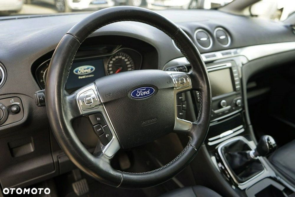 Ford S-Max - 27