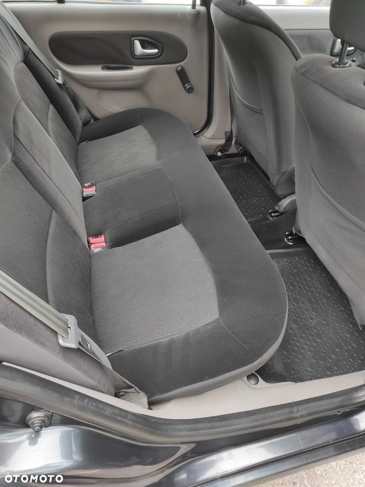Renault Thalia 1.2 16V All Inclusive - 29