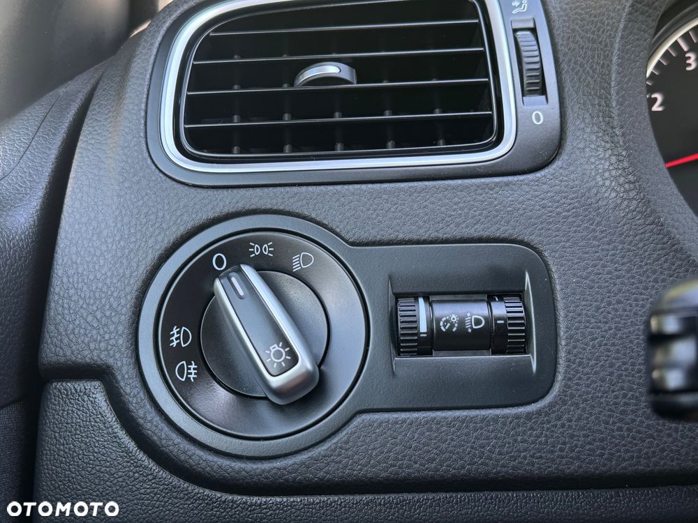 Volkswagen Polo 1.2 Life - 15