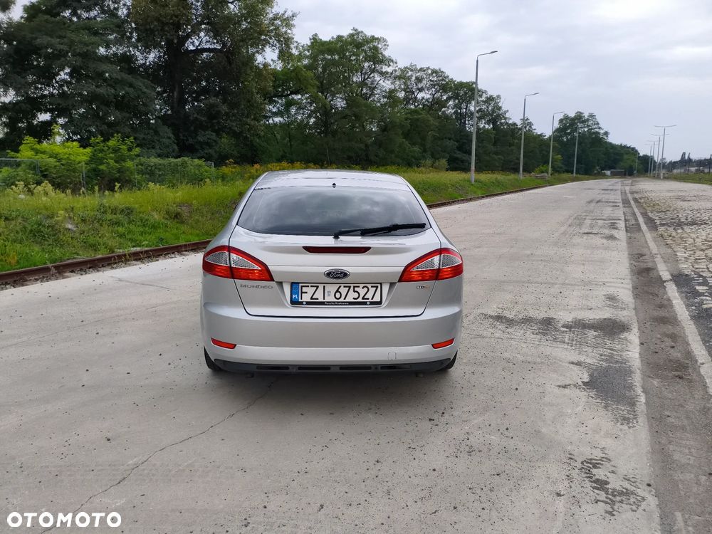 Ford Mondeo 2.2 TDCi Ghia - 4