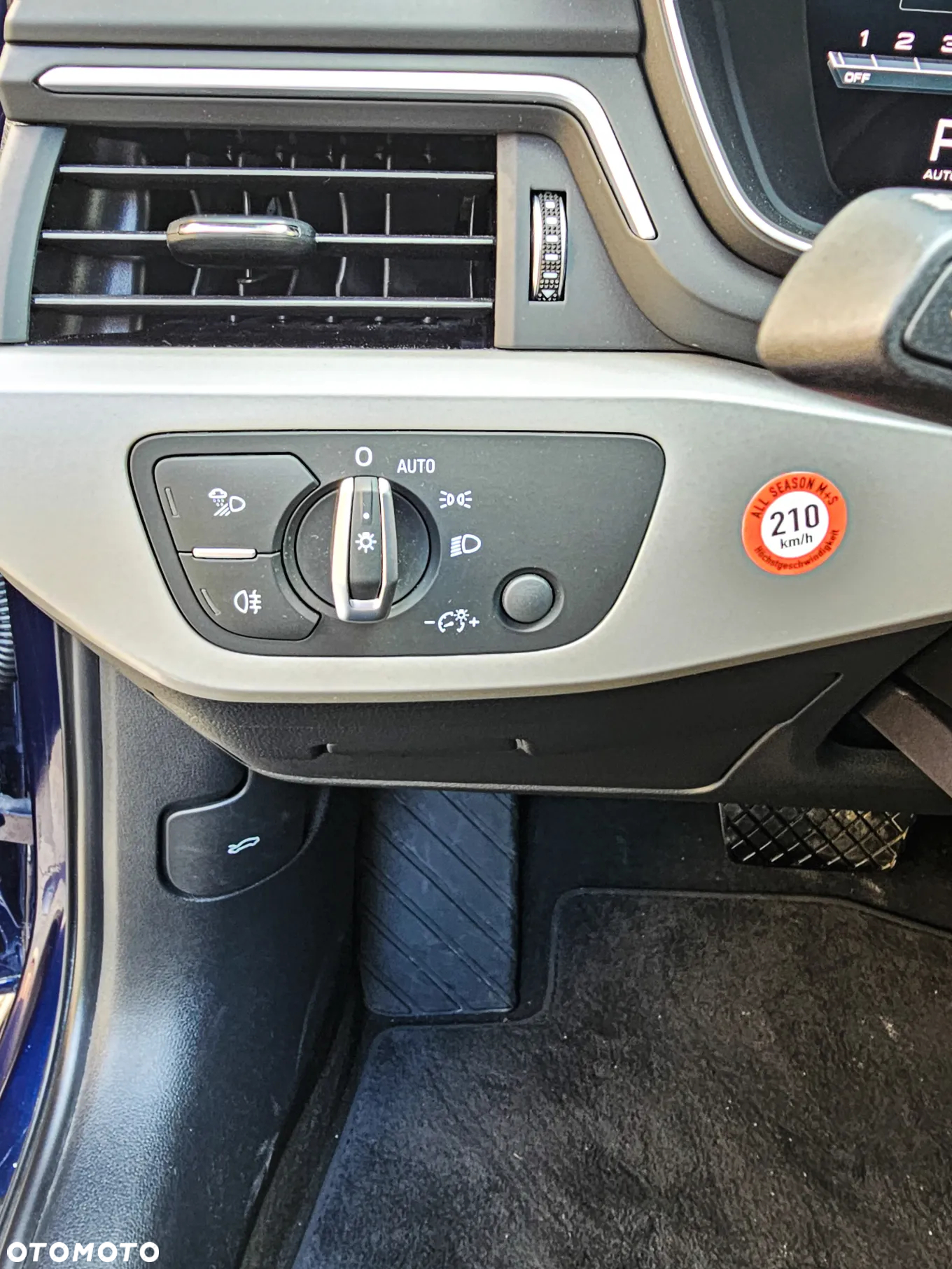 Audi A4 40 TDI quattro S tronic S line - 17