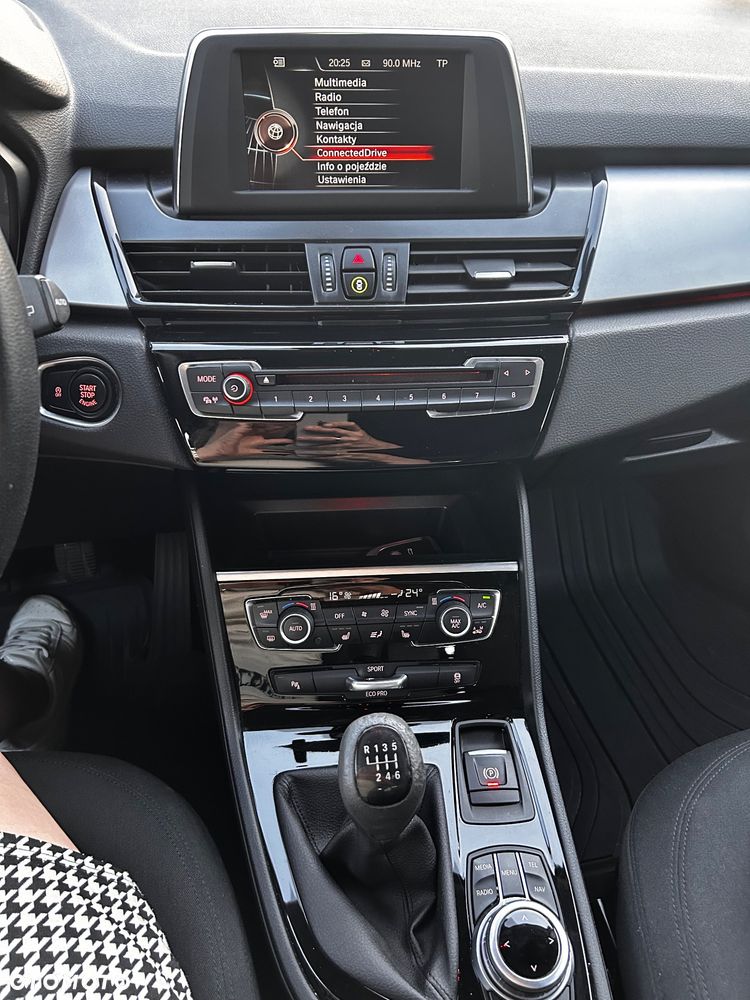 BMW Seria 2 - 24