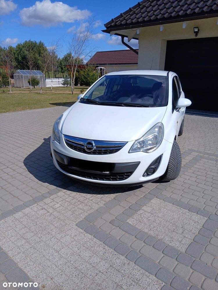 Opel Corsa 1.4 16V Satellite - 1