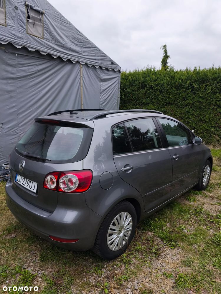 Volkswagen Golf Plus 2.0 TDI DPF Comfortline - 5