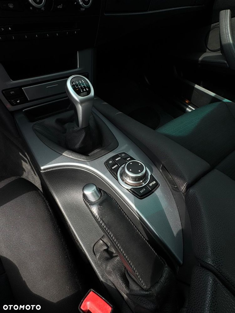 BMW Seria 5 525d xDrive - 19