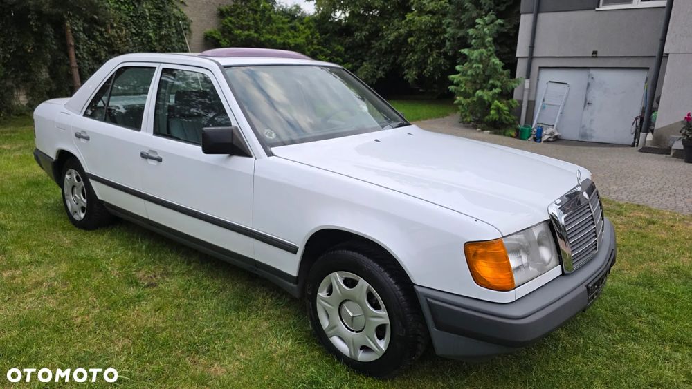 Mercedes-Benz W124 (1984-1993) - 10