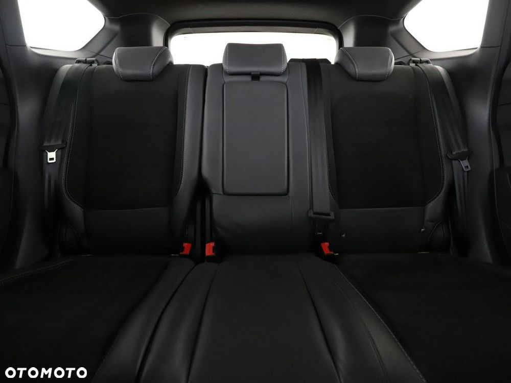 Ford Kuga 1.5 EcoBoost 2x4 ST-Line - 19