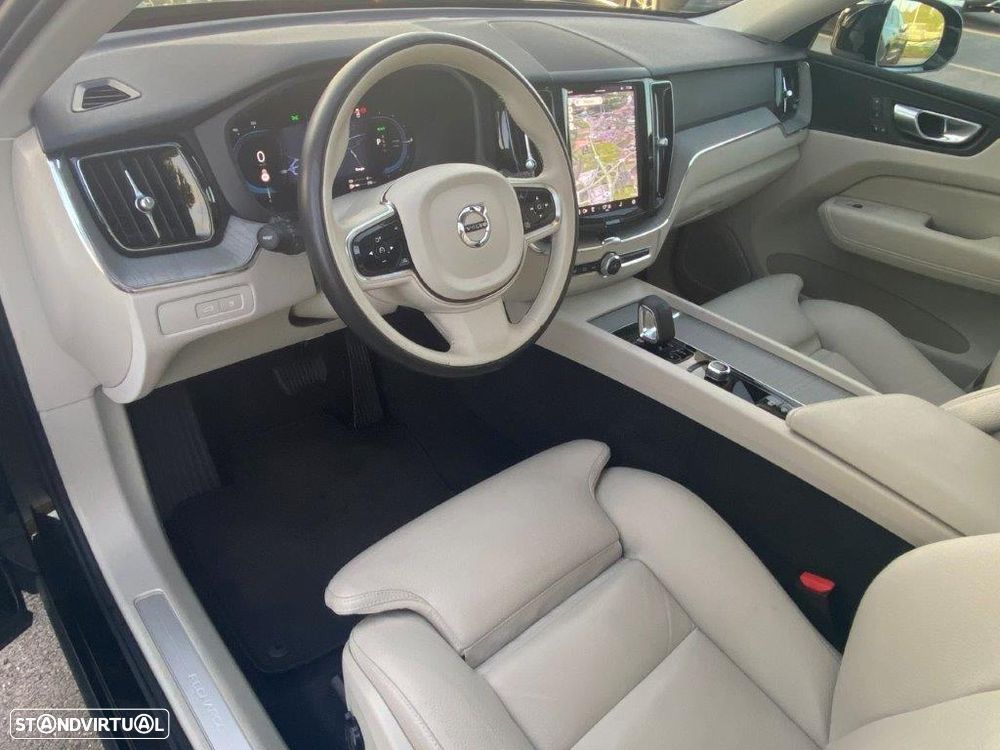 Volvo XC 60 2.0 T6 PHEV Plus Bright - 10