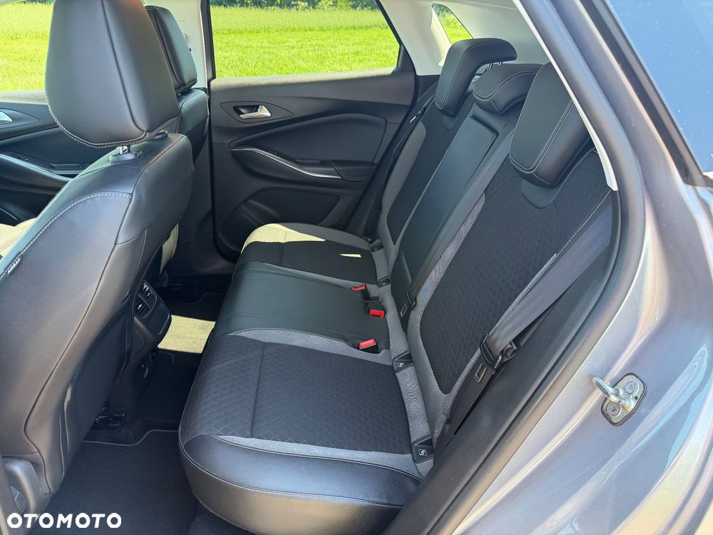 Opel Grandland X 1.2 Start/Stop INNOVATION - 16