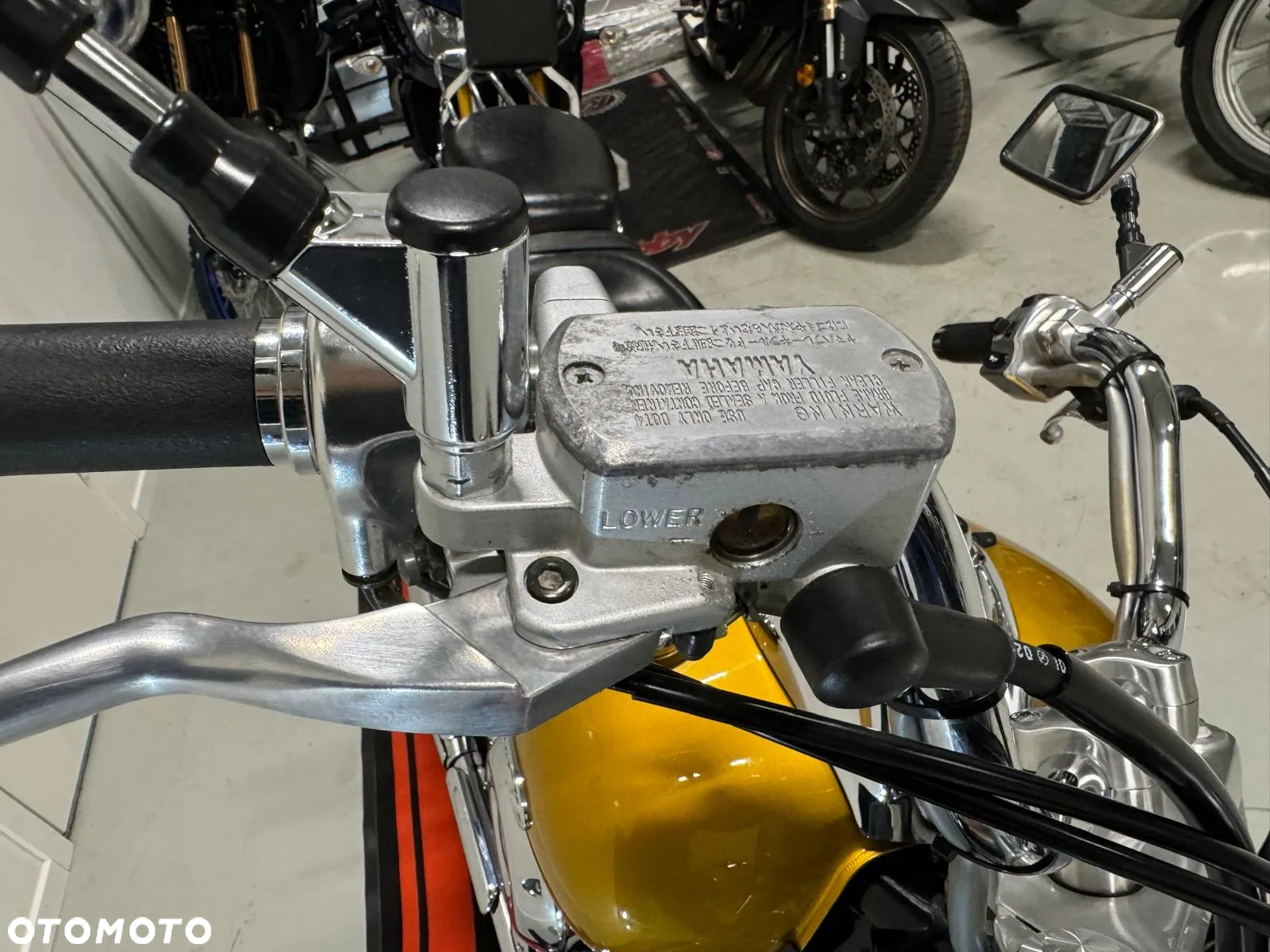 Yamaha Drag Star - 12