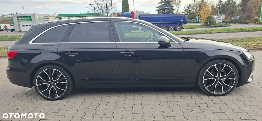 Audi A4 Avant 2.0 TDI design - 29