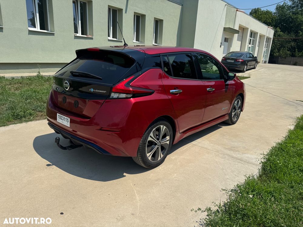 NISSAN Leaf 2018 — imagine 3