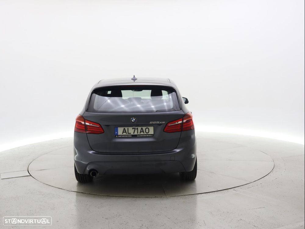 BMW 225xe Active Tourer - 6