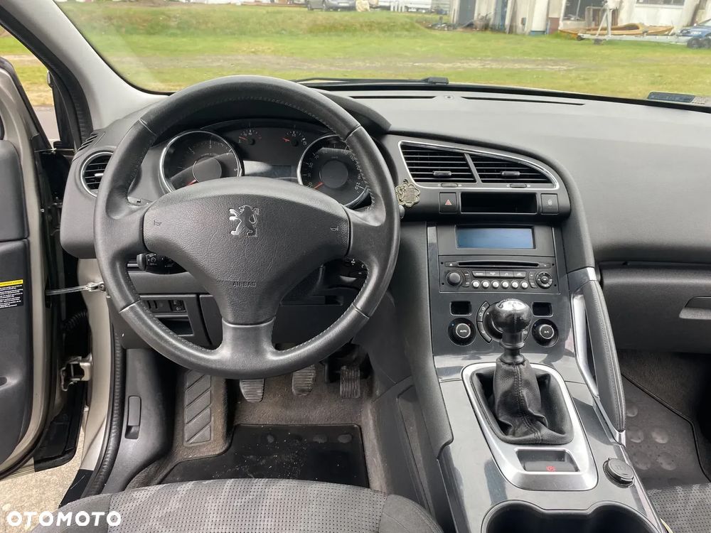 Peugeot 3008 HDi FAP 110 Family - 12