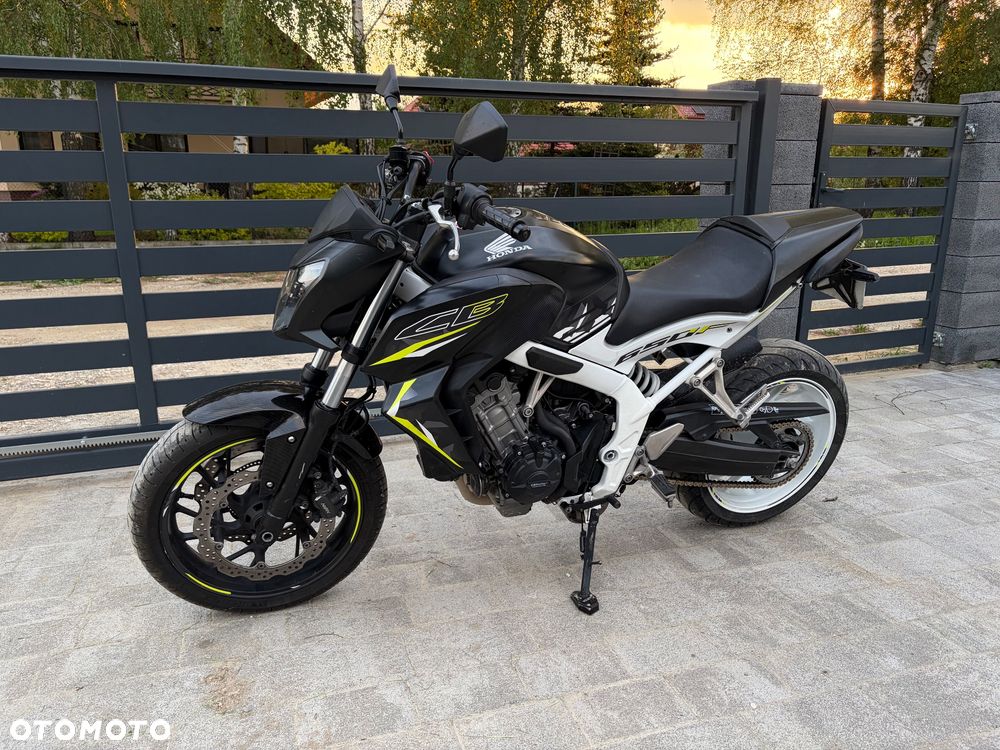 Honda CB - 9