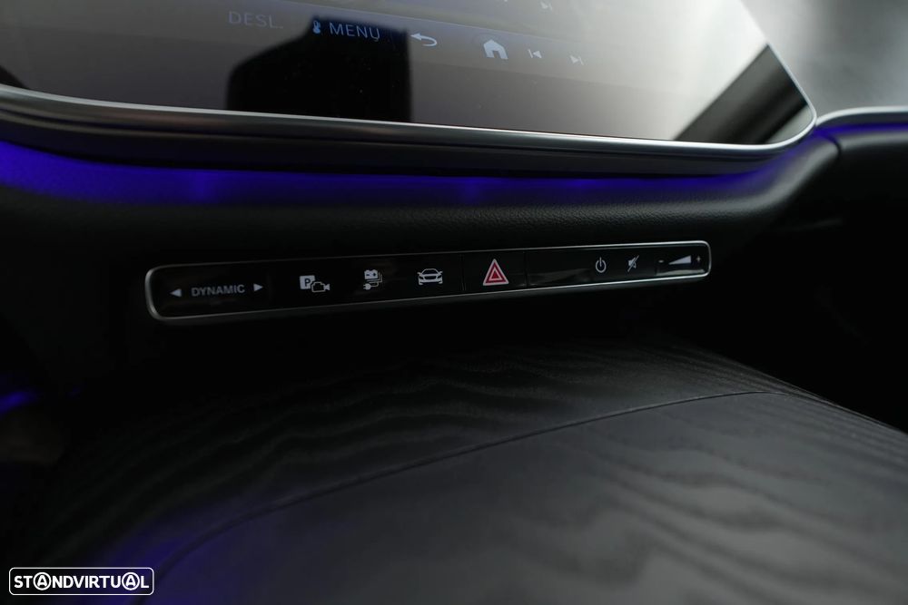 Mercedes-Benz E 300 e Avantgarde - 29