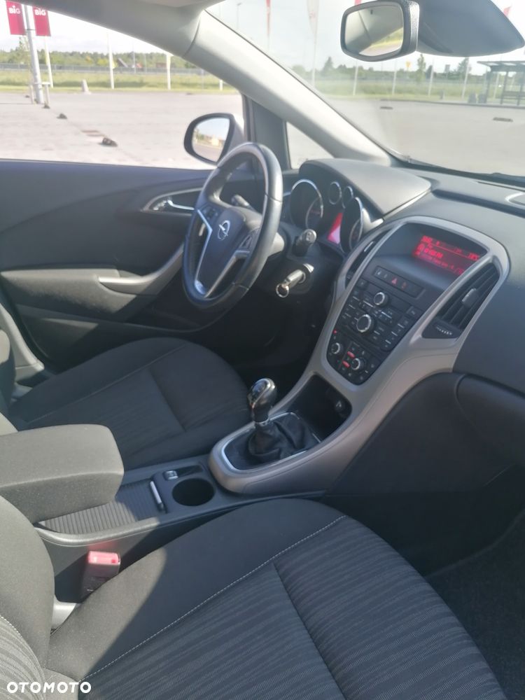 Opel Astra - 8