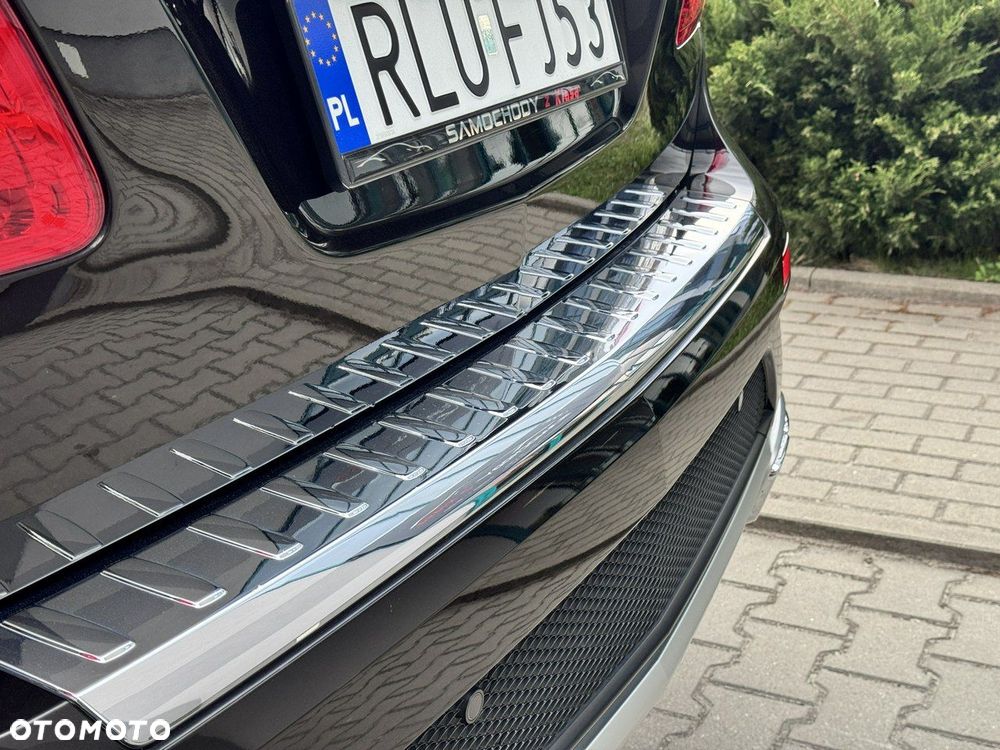 Mercedes-Benz GL - 15