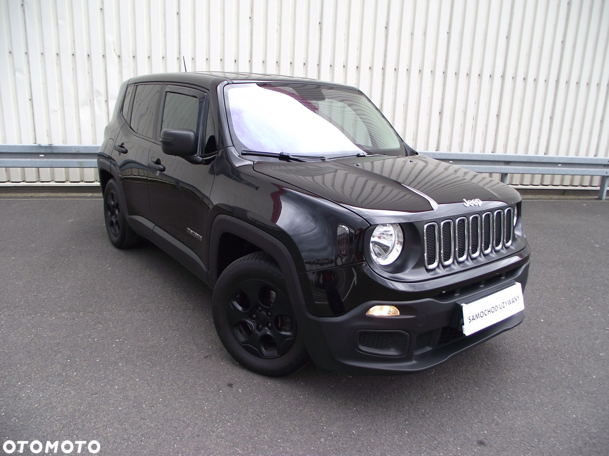 Jeep Renegade 1.6 E-TorQ Sport FWD - 4