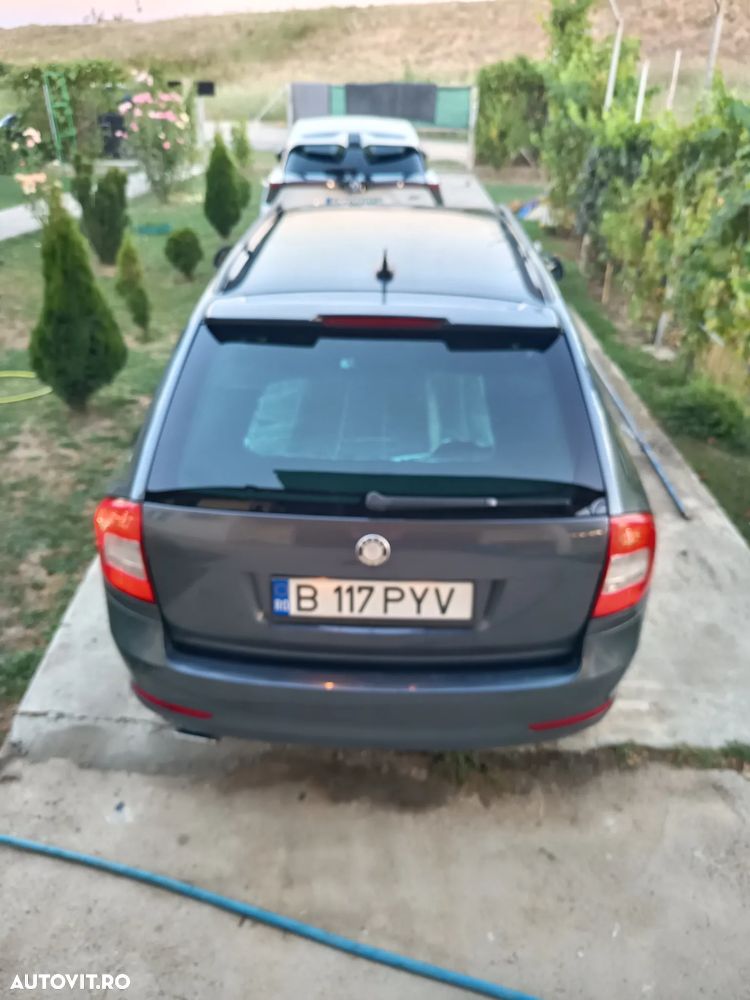 Skoda Octavia 1.6 TDI ELEGANCE - 23