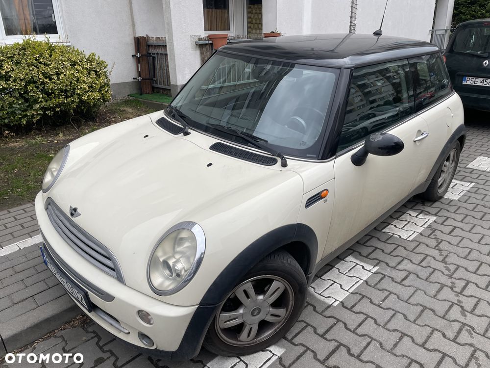 MINI ONE Standard - 13