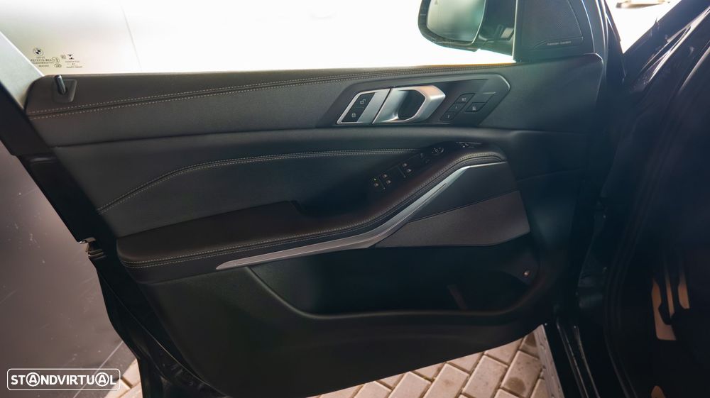 BMW X5 45 e xDrive Pack M - 14