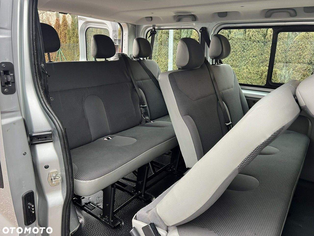 Opel Vivaro - 17