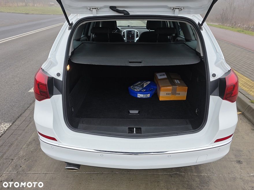 Opel Astra 1.4 Turbo Edition Sport - 16