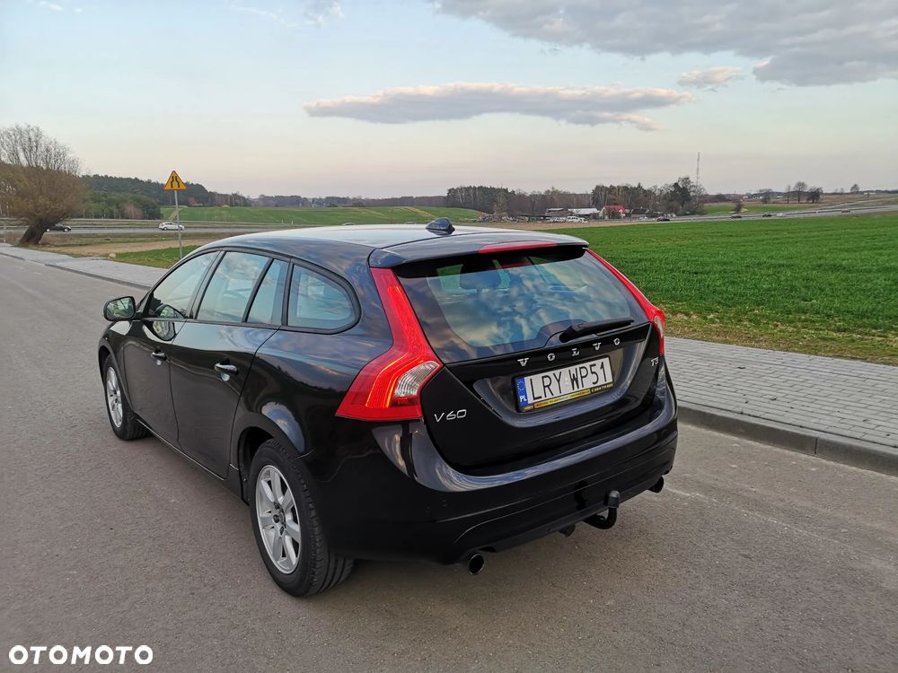 Volvo V60 T3 - 36