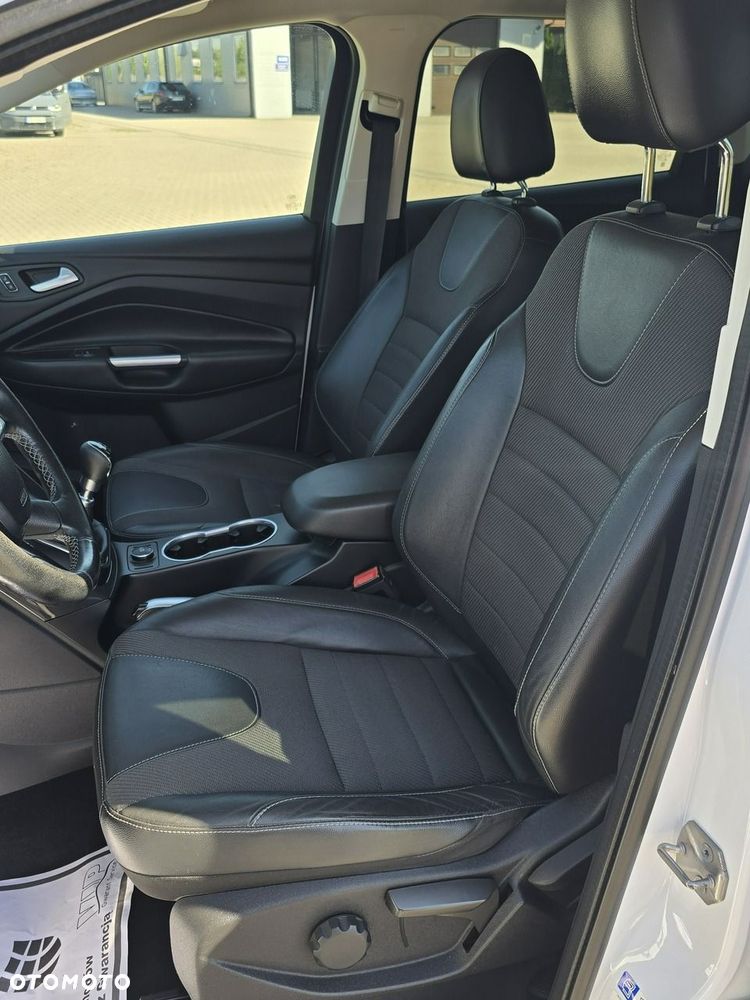 Ford Kuga - 15