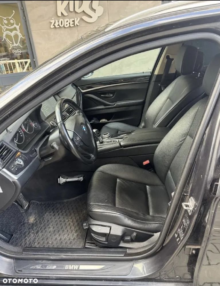 BMW Seria 5 - 12