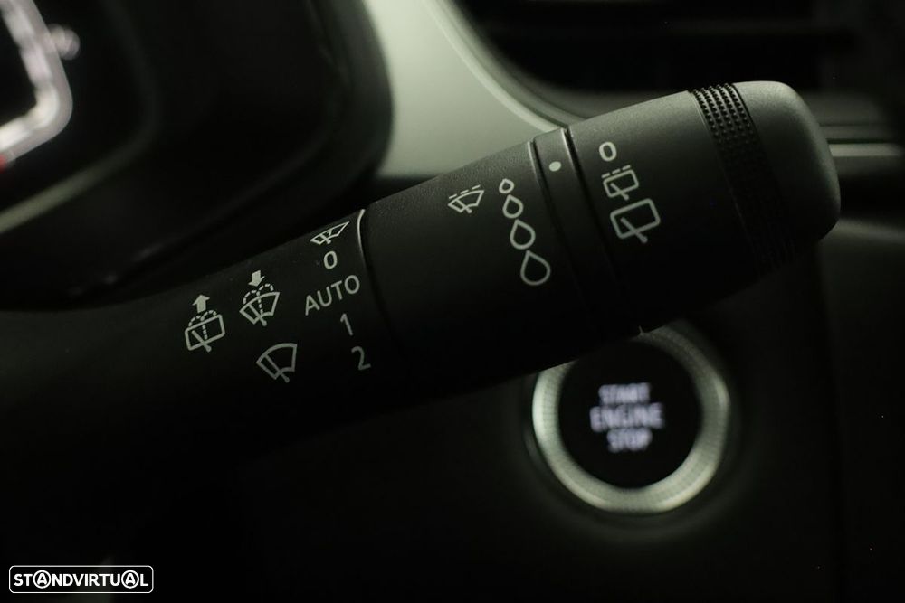 Renault Captur 1.0 TCe Techno Bi-Fuel - 19