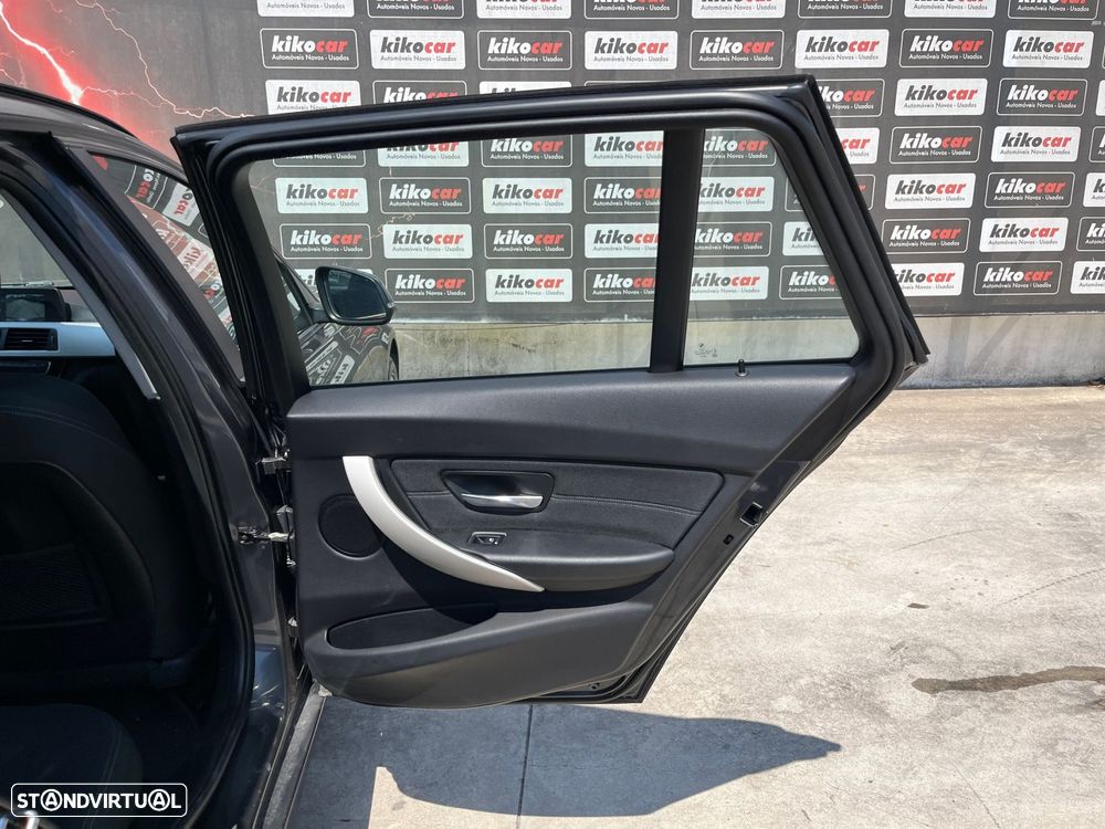 BMW 318 d Line Luxury Auto - 27