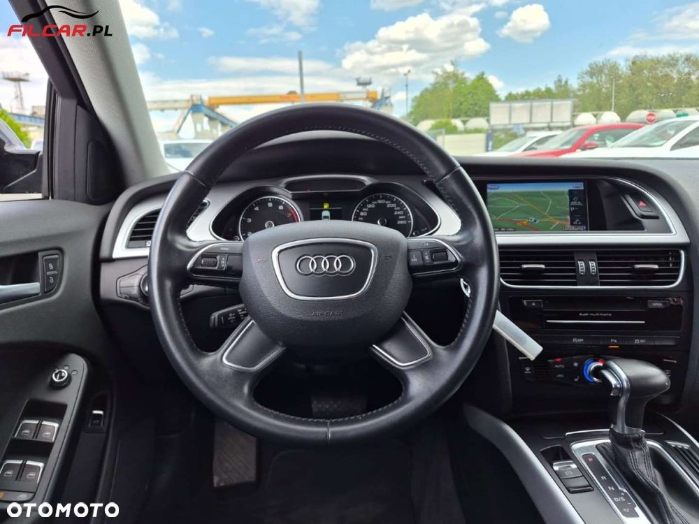 Audi A4 Avant - 15