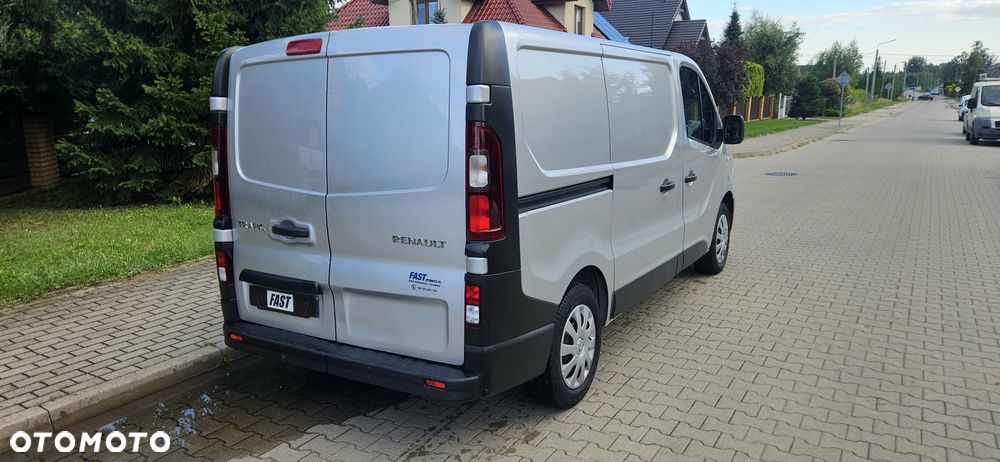 Renault TRAFIC - 6