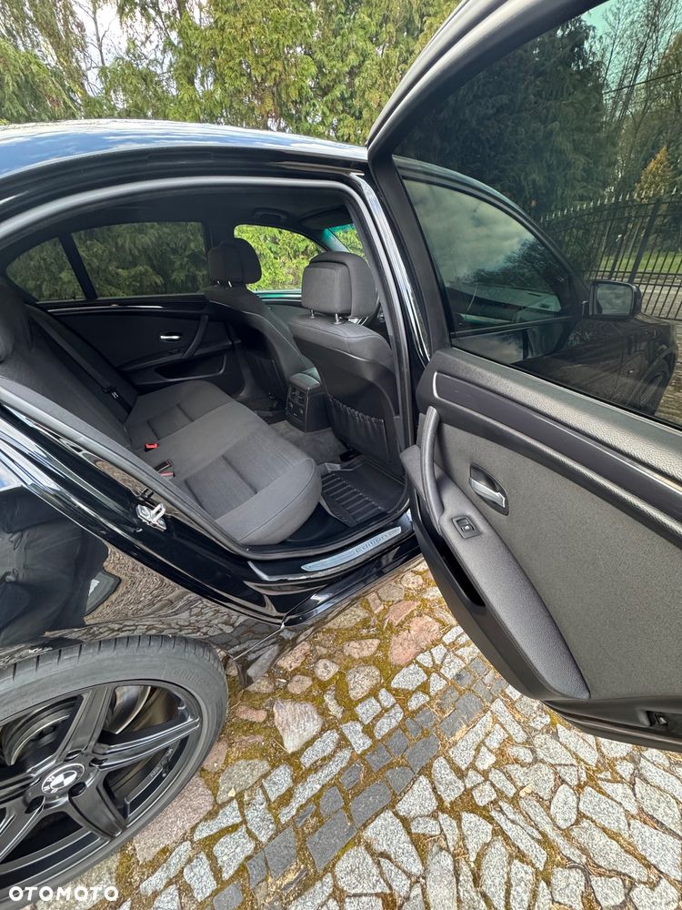 BMW Seria 5 520d Edition Exclusive - 9