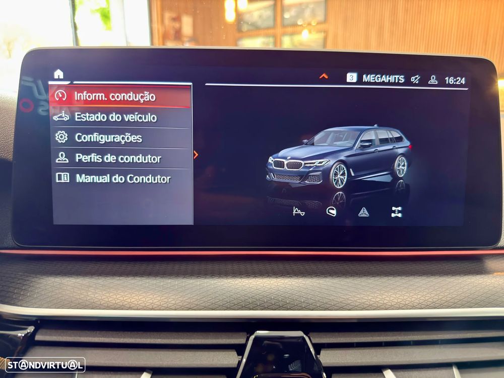 BMW 520 d Pack Desportivo M Auto - 35