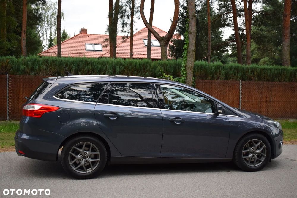 Ford Focus 1.6 EcoBoost Titanium - 11