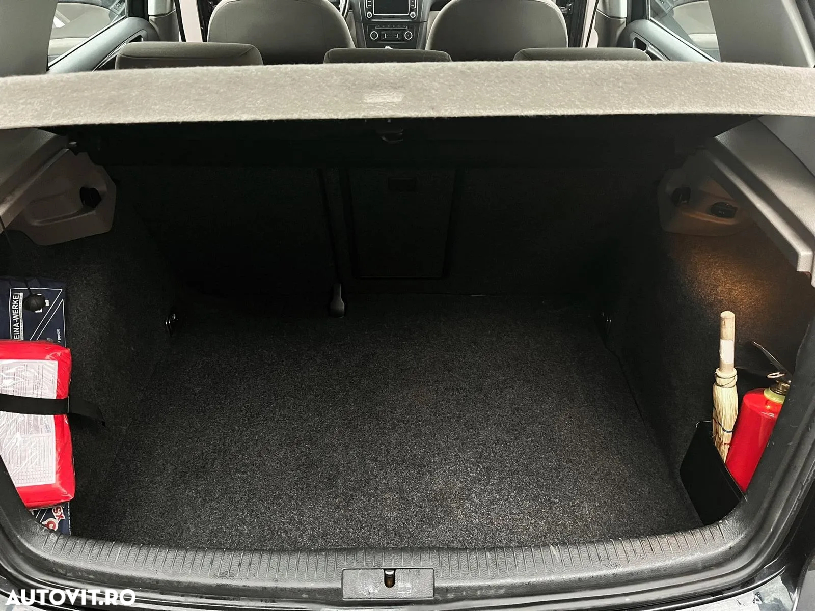 Volkswagen Golf 2.0 TDI Comfortline - 10