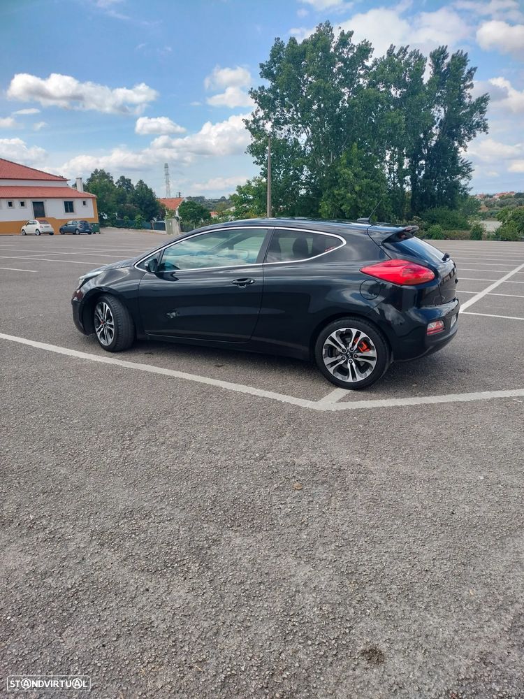 Kia ProCeed 1.6 CRDi 128 Spirit - 1