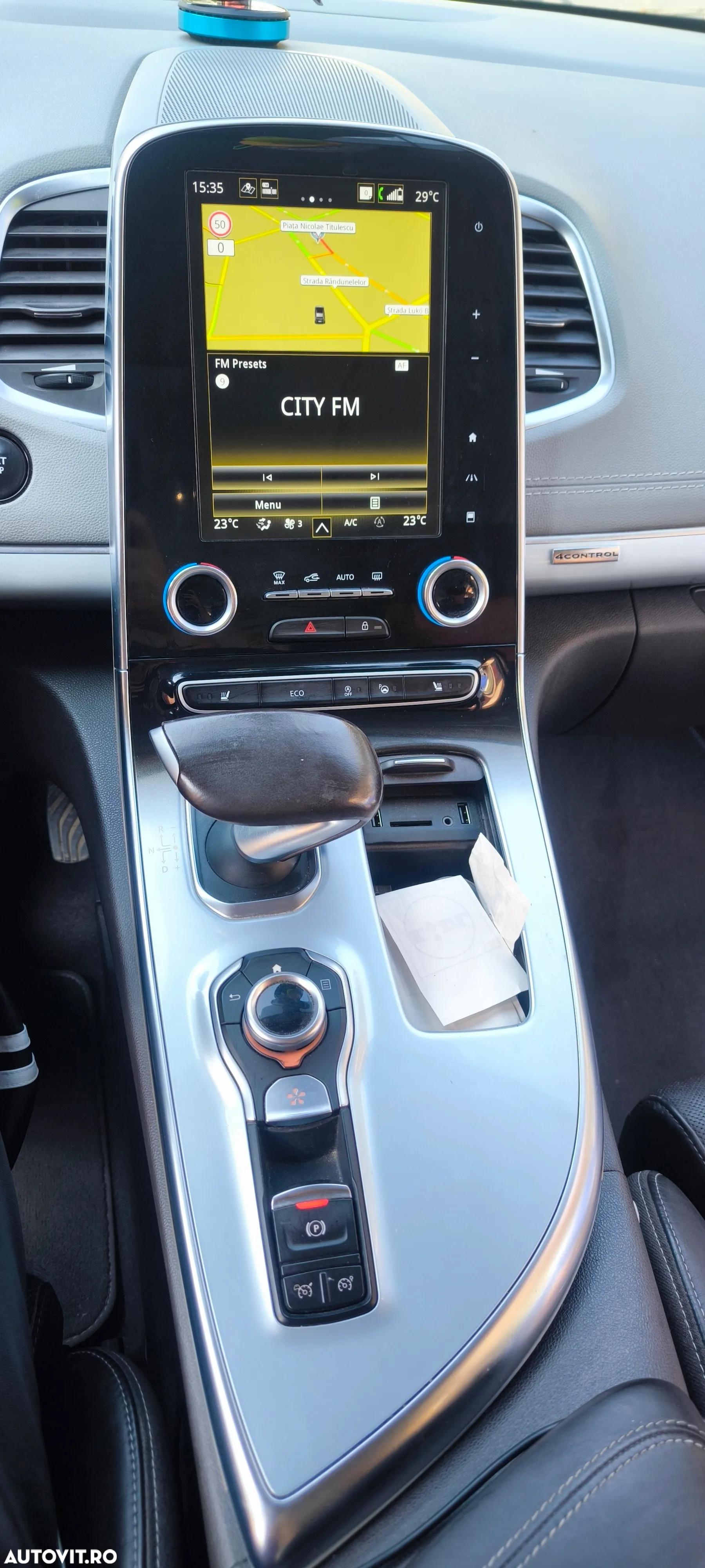 Renault Espace Energy dCi 160 EDC Initiale Paris - 12