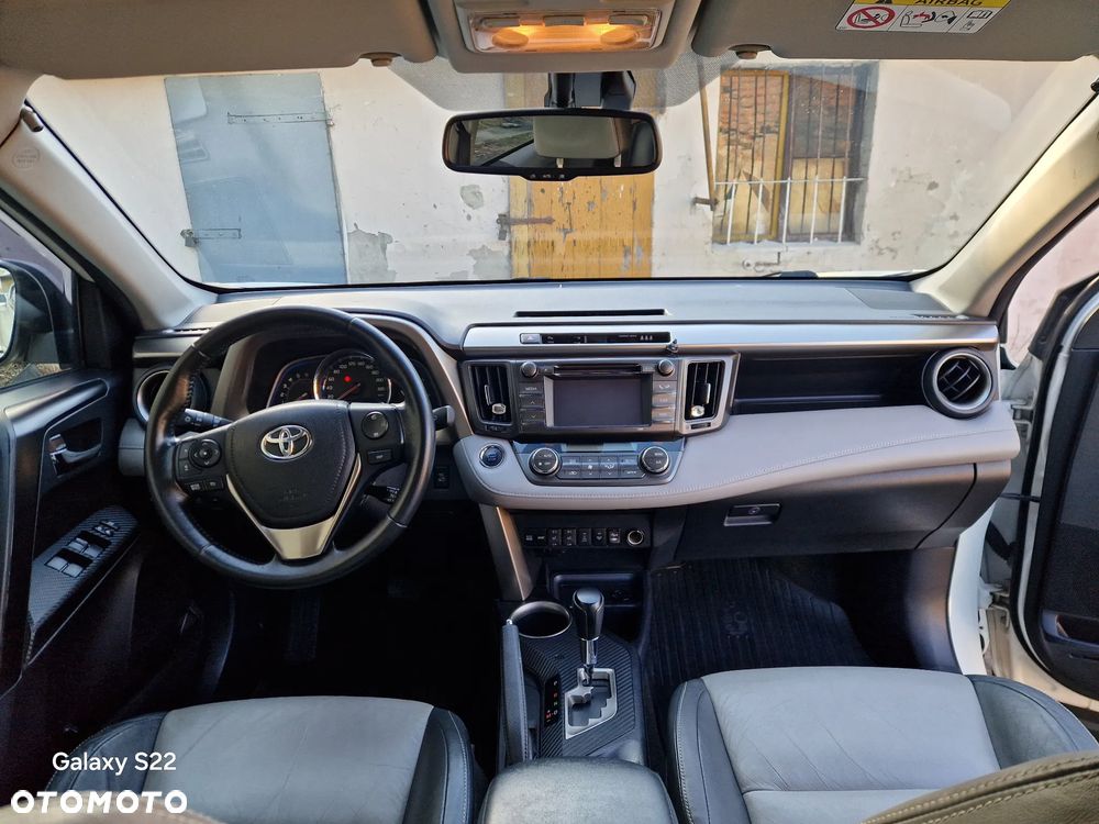 Toyota RAV4 2.2 D-CAT Prestige - 15