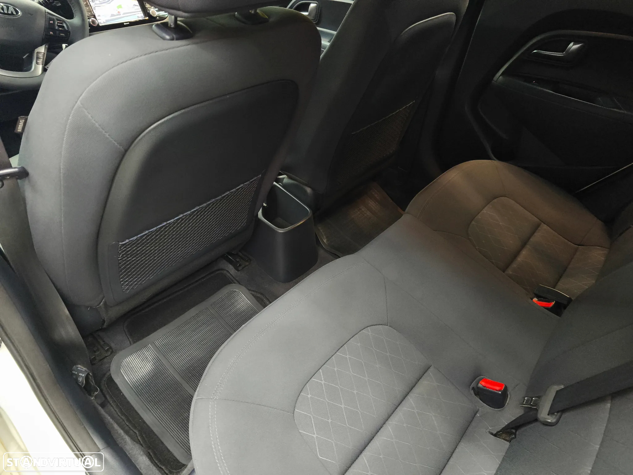 Kia Rio 1.1 CRDi LX - 20