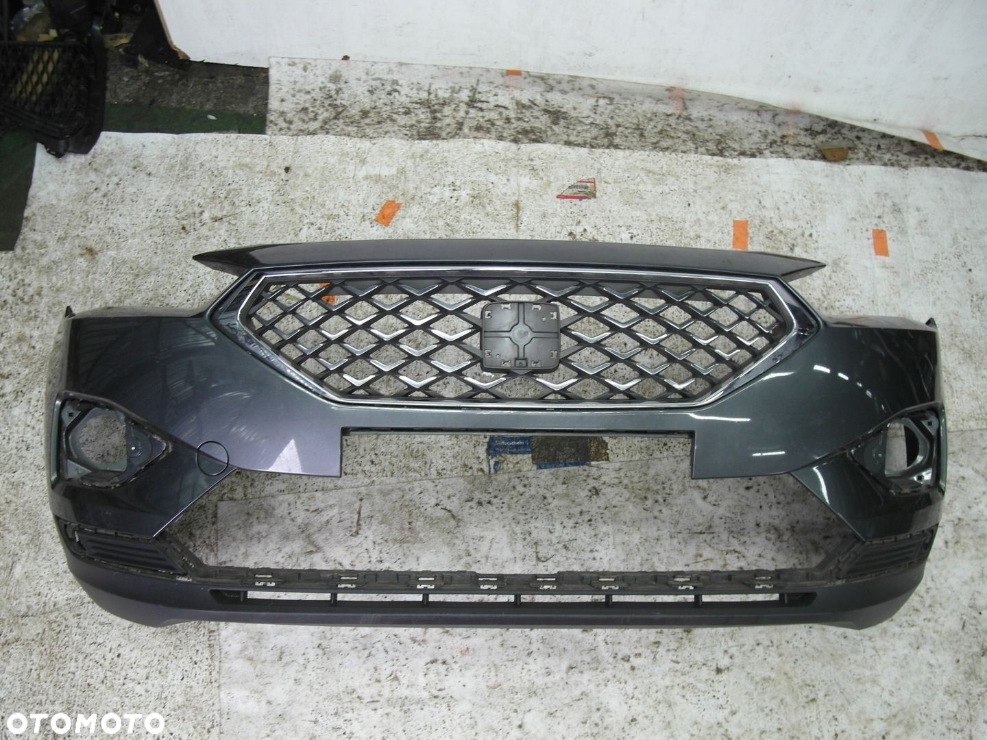 SEAT TARRACO 5JF ZDERZAK PRZEDNI - 1