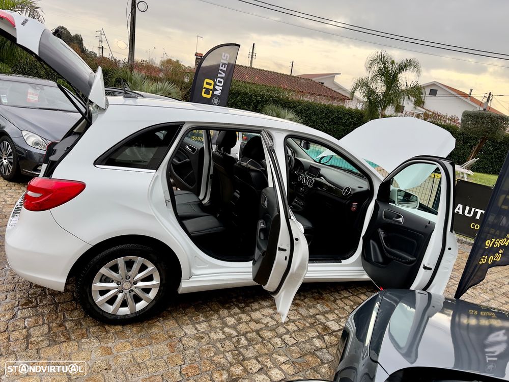 Mercedes-Benz B 180 (CDI) d 7G-DCT AMG Line - 33